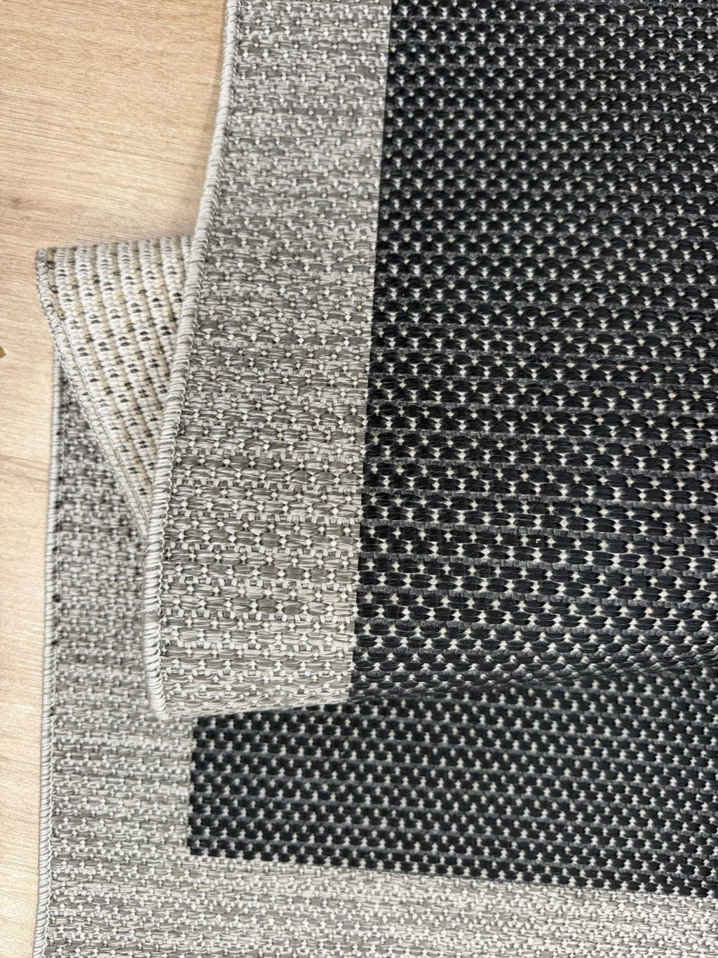 gri sisal halı doku detayı makine dokuma