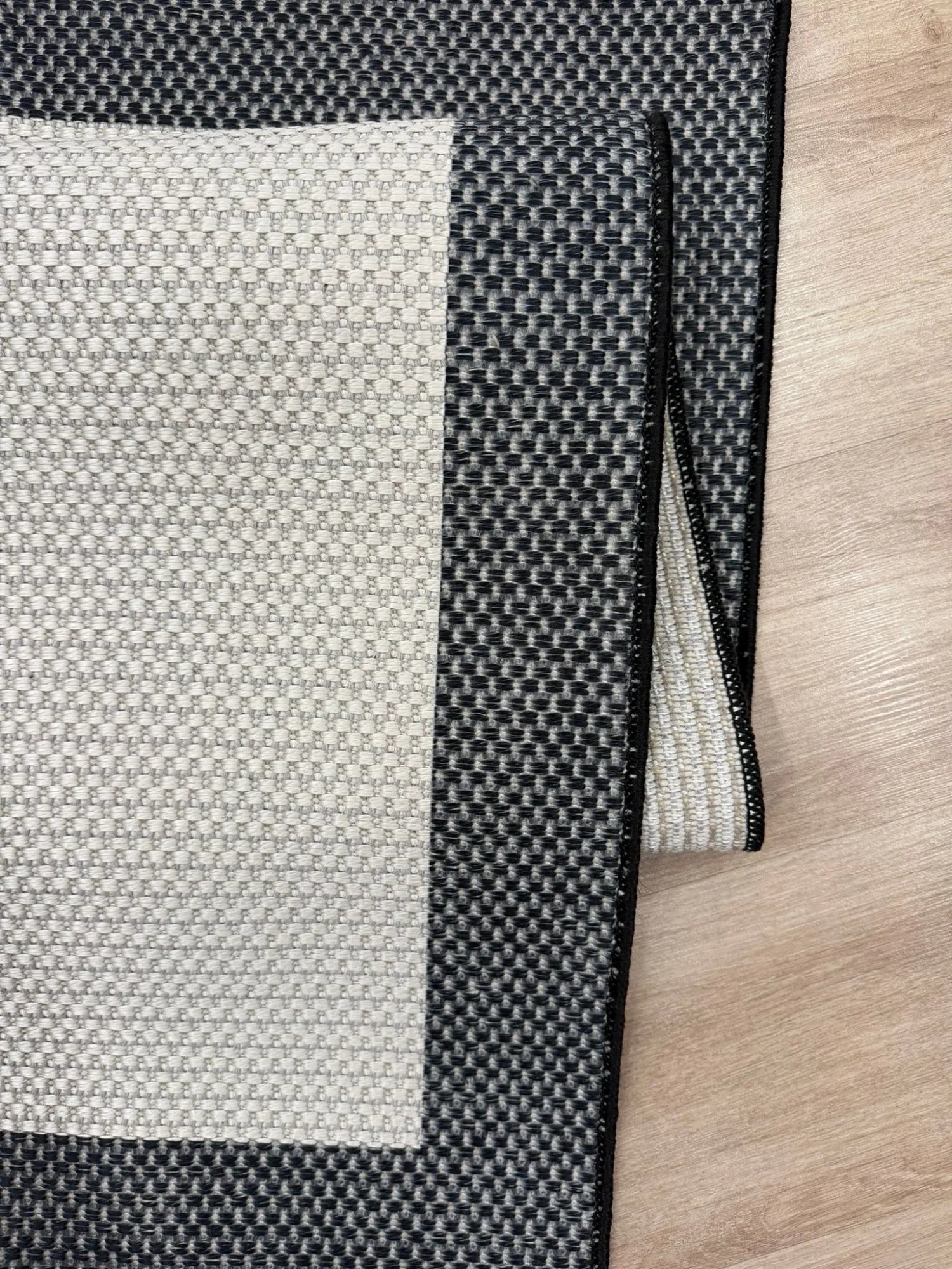 Lüx Leke Tutmaz Sisal Makine Halısı