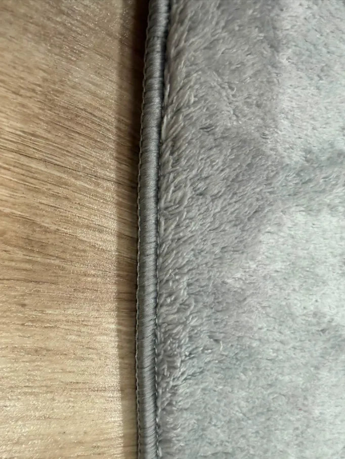 Yumuşak dokulu makinede yıkanabilir yatak odası halısı