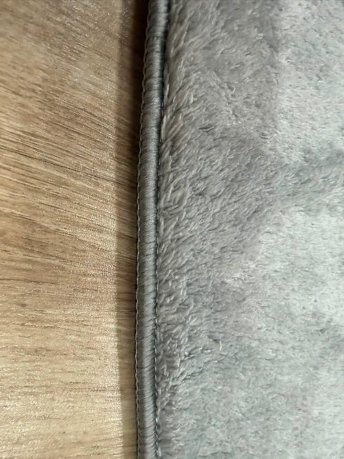 Yumuşak dokulu makinede yıkanabilir yatak odası halısı